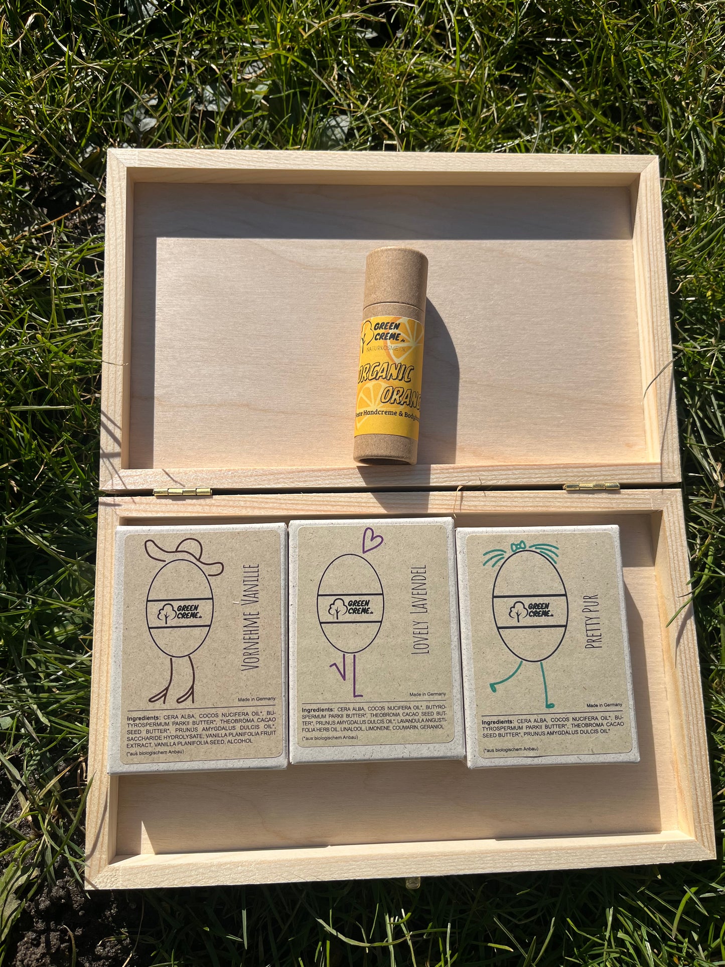 Holz Geschenkset - insgesamt 90 Gramm feste Handcreme + Organic Orange Stick